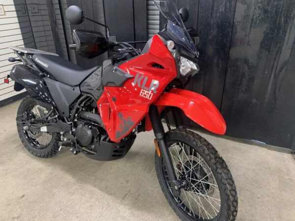 CLEAN NEW ORIGINAL 2025 Kawasaki KLR®650 ABS - Image 4